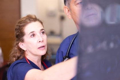 5 תופעות שאימהות רבות חוות אחרי לידה